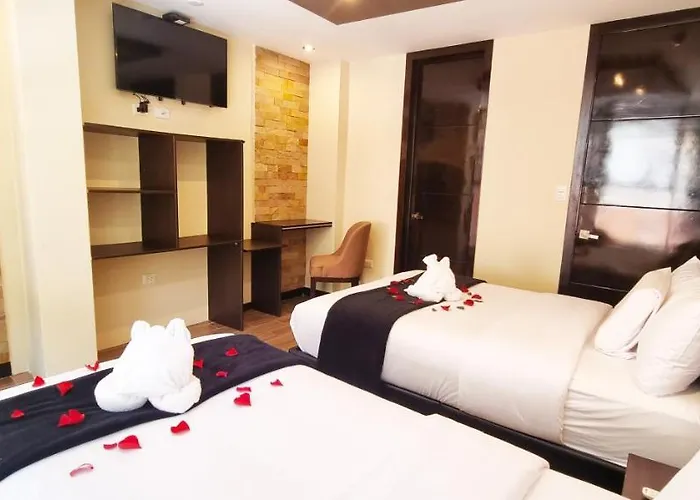 Raices Hotel 3*