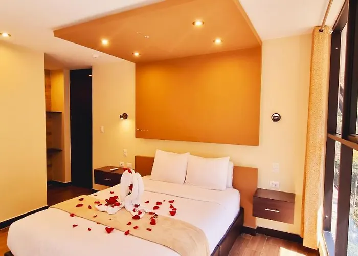 Raices Hotel 3*